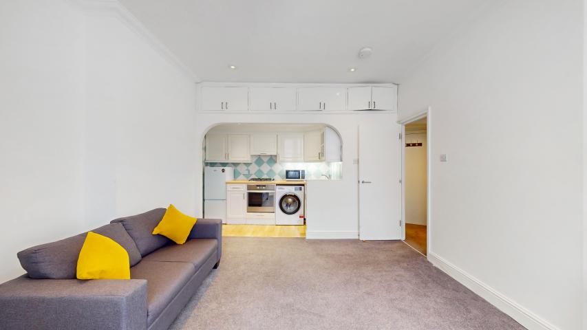 Amazing Location Howitt Road, Belsize Park